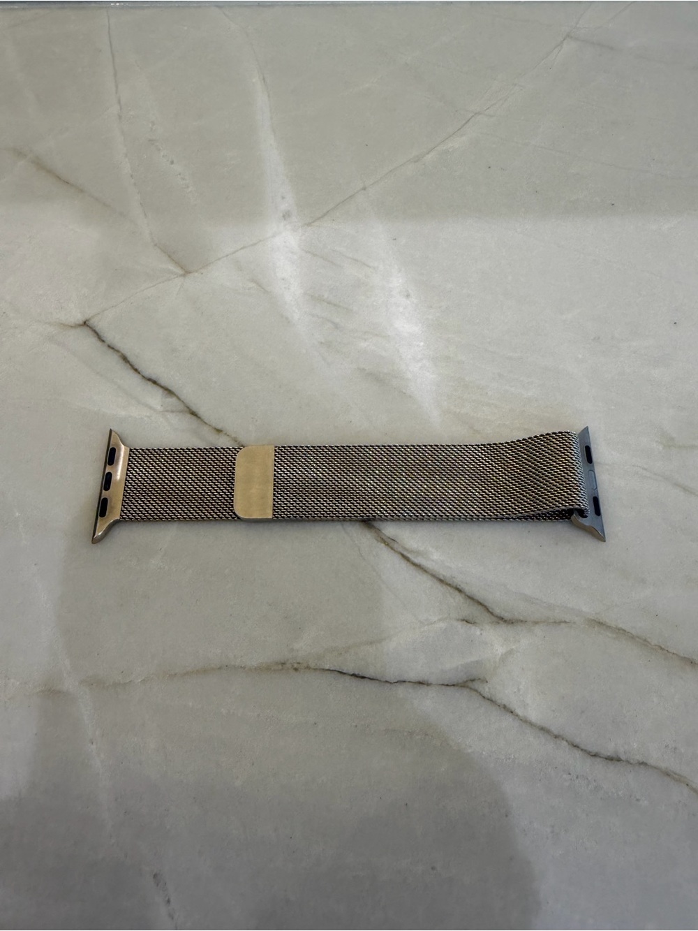 Apple 42mm Gold Milanese Loop Watch Band